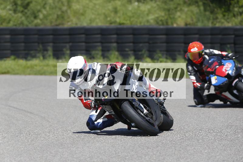 Archiv-2025/12 30.04.2025 Speer Racing ADR/Gruppe gelb/300